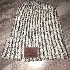Love your melon winter beanie! One size never worn